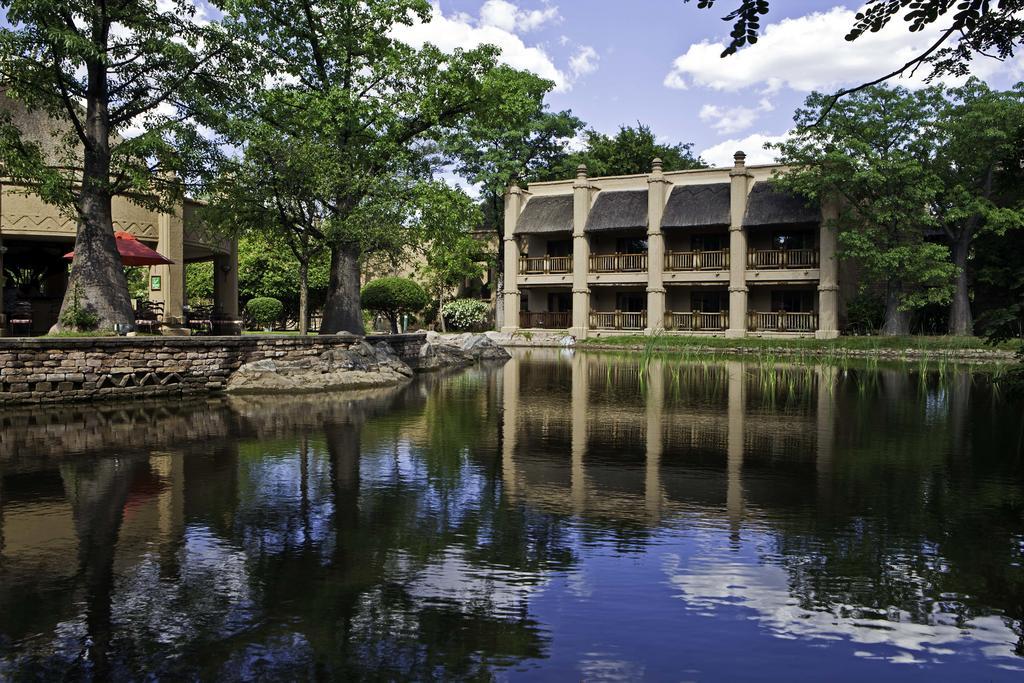 The Kingdom At Victoria Falls Exterior foto